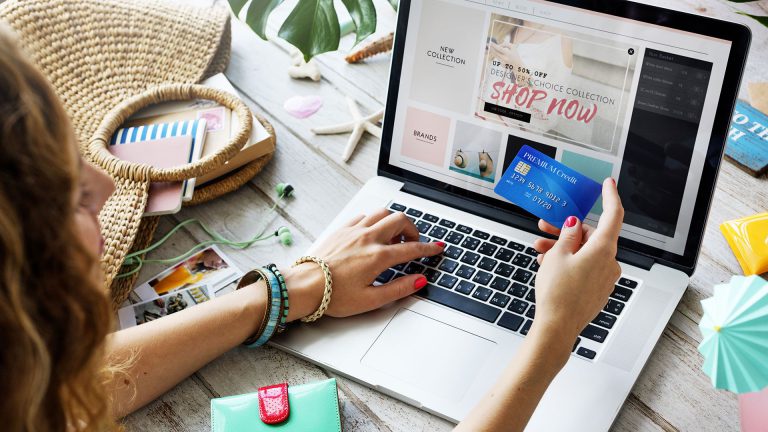 A Woman Shopping on an Ecommerce Website using Convincing Visual Merchandising Tips and Tools